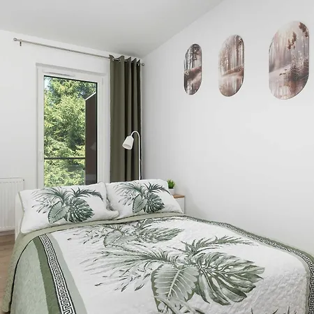 Przytulny Z Parkingiem Szczyrkowska 114 By Heyrent Apartmán