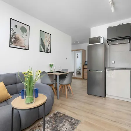Przytulny Z Parkingiem Szczyrkowska 114 By Heyrent Apartmán