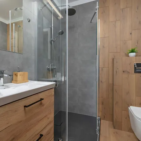 Apartmán Przytulny Z Parkingiem Szczyrkowska 114 By Heyrent *